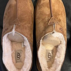 New with box Ugg  outdoor slipper/shoe slip ons